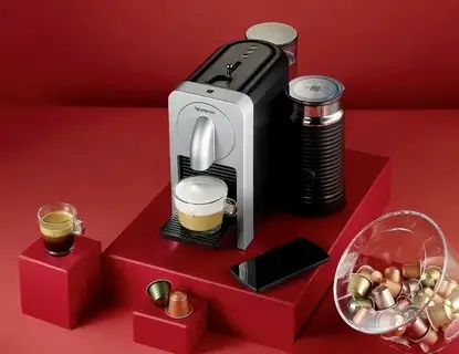 ¿Cuál es la mejor máquina Nespresso para un café con leche?