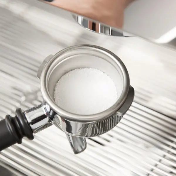 Cómo limpiar una cafetera sin vinagre