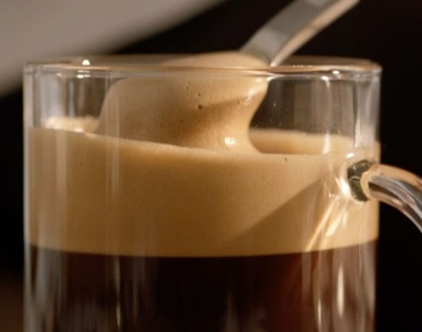 ¿El café Nespresso tiene crema?