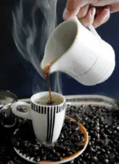 ¿El café se estropea en la nevera?